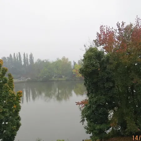 Penzion Pod Zámkem * Decin